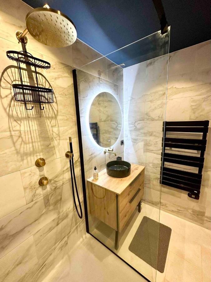 Centre Ville Aix - Terrasse / Ascenseur - Renove Екс ан Прованс Екстериор снимка
